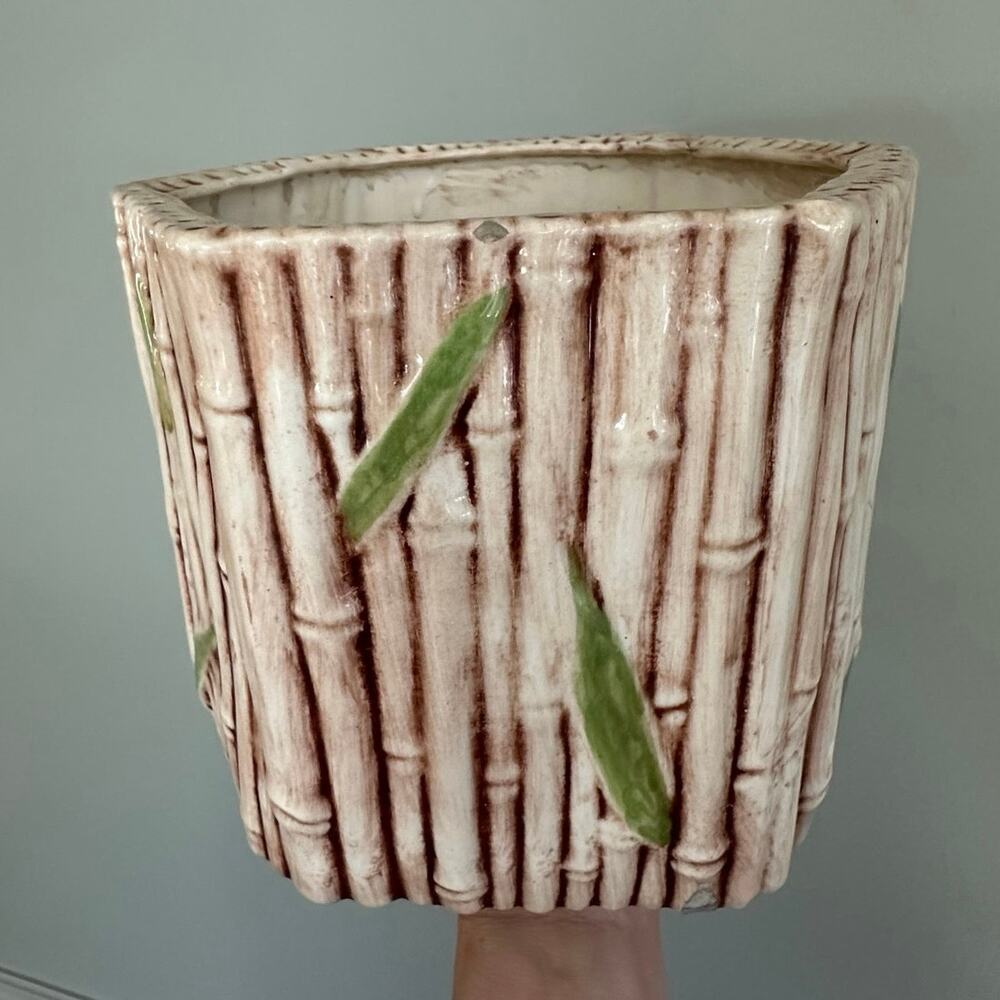 Vintage Regency Faux Bamboo Ceramic Hexagonal Vase Hollywood pot 9x7”